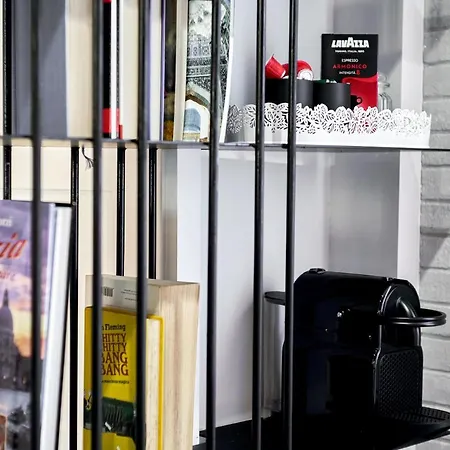 Chiclife Sarona Shenkin - Borgo Santa Caterina & Museum