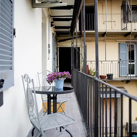 Apartament Chiclife Sarona Shenkin - Borgo Santa Caterina & Museum *